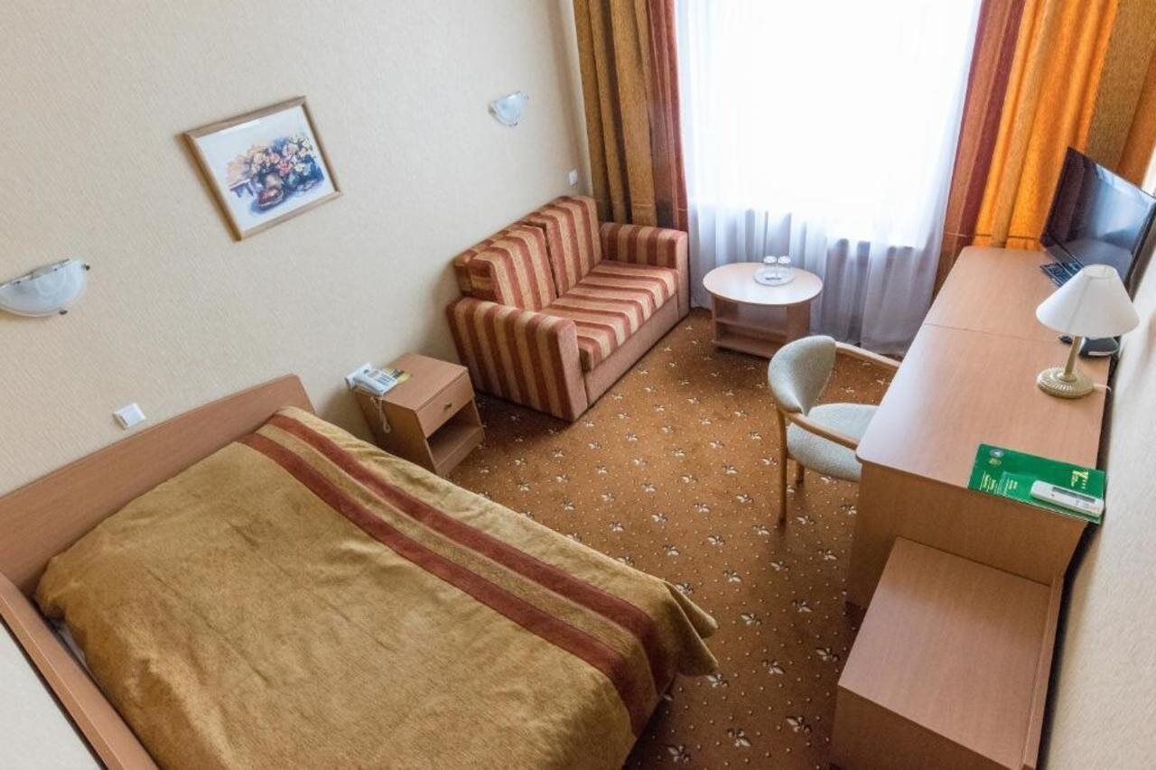 Hotel Yubileiny Mińsk Zewnętrze zdjęcie